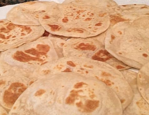 Tortillas de Harina Receta (Flour Tortillas)