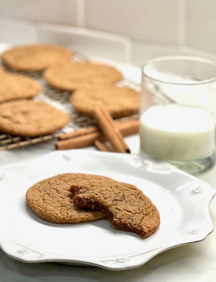 Chewy Ginger Molasses Cookies